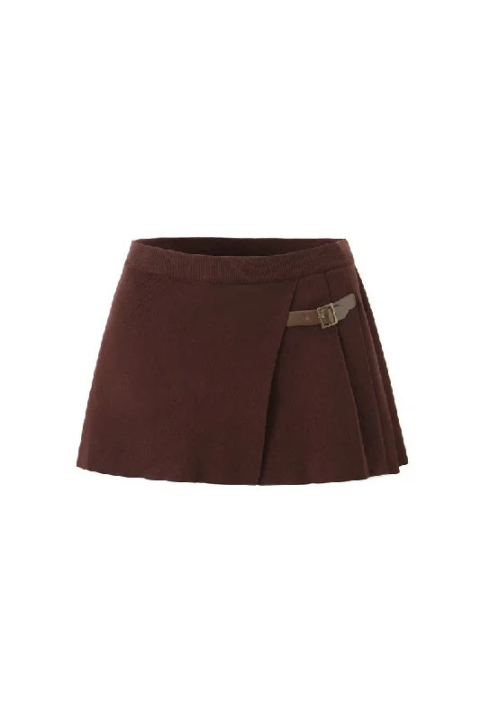 Preppy Style Solid Color Buckle Belt Detail Pleated A Line Knit Mini Skirt