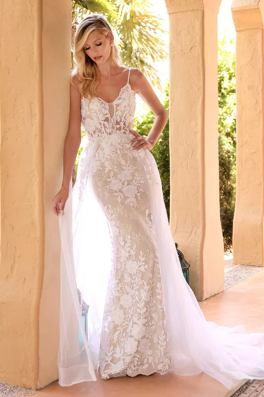 Enchanting Lace and Tulle Bridal Dress by Cinderella Divine